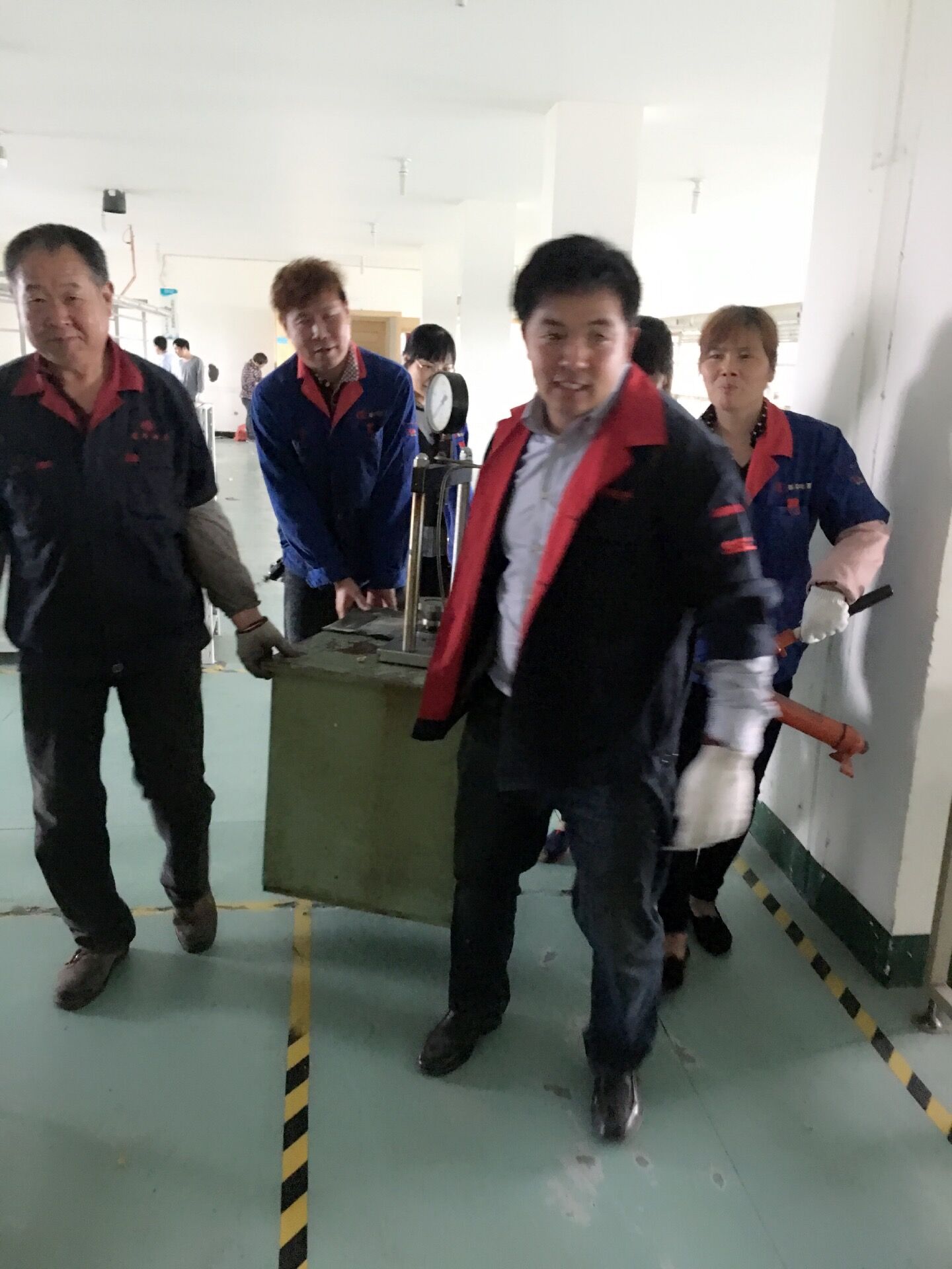 QQ_103250212_20184278572nTqYy6IDekCpFX2q1Y75